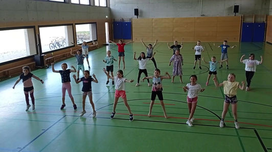 Dancing Kids 2023
